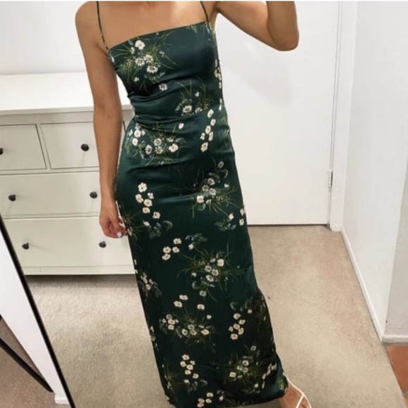 Reformation Frankie Silk Dress in Green - Picture 4 of 8